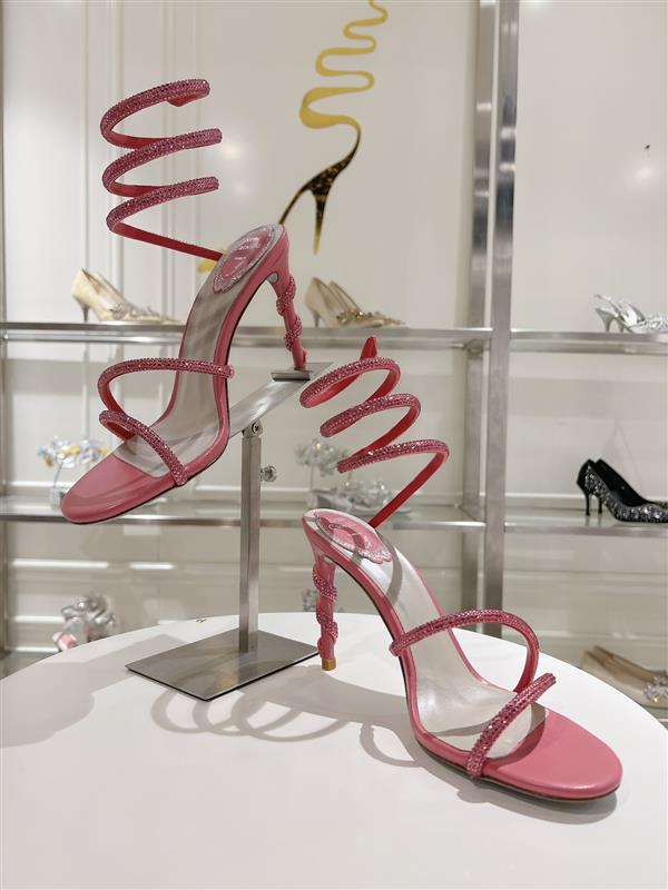 20243518425185 3402024